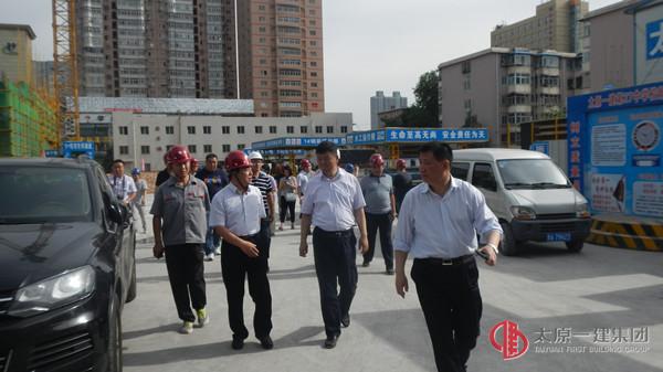 市教育局领导考察十九分公司27中项目